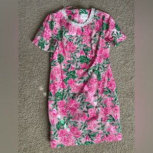 Mila Short Sleeve Shift Dress